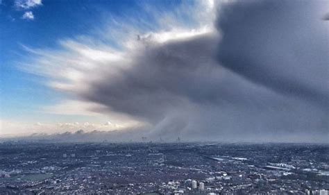 Snow hits London: Pictures show moment storm strikes | Weather | News | Express.co.uk