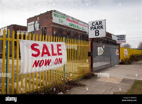 Dagenham Sunday Market River Road Barking Essex UK Stock Photo, Royalty ...