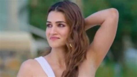 Kriti Sanon impresses fans with her glam avatar in ‘Shehzada’ new song ...