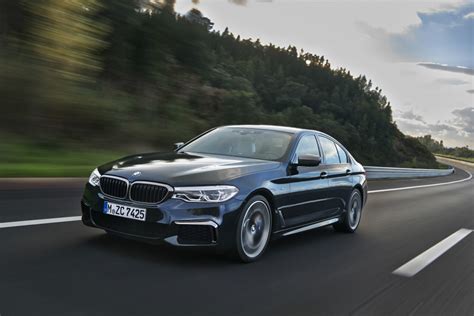 BMW M550i xDrive 4.4 review | Torque