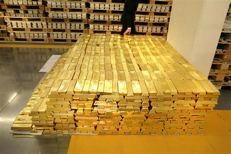 1.6 Billion dollars worth of gold. : r/pics