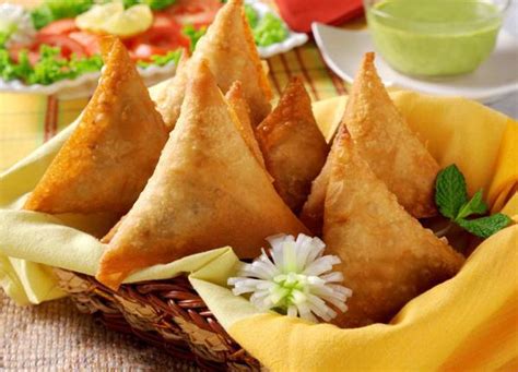 Frozen Vegetable Samosa at Best Price in Nagaur | Ideal Perfect Food ...