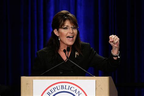 Sarah Palin kick-starts final Tea Party Express bus tour of 2010 - CSMonitor.com