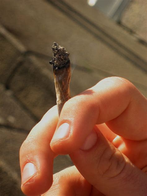 O, Cannabis! It Could be Worse, healthier ways to consume weed