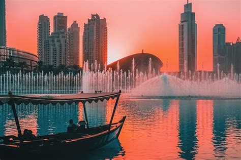 Dubai Fountain Show And Lake Ride