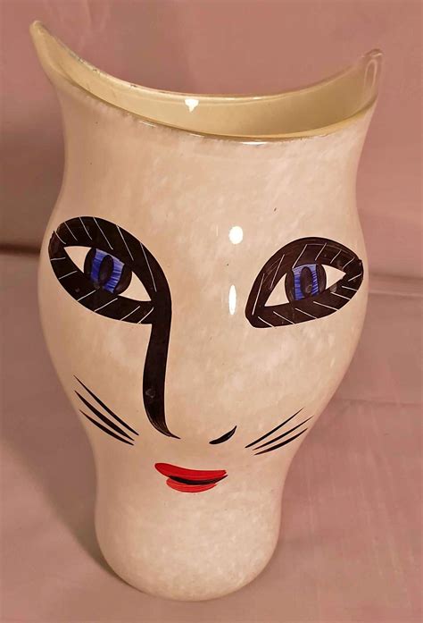 Kosta Boda Cat Face Vase Ulrica Hydmen Vallien - Vases - North Barrington, Illinois | Facebook ...
