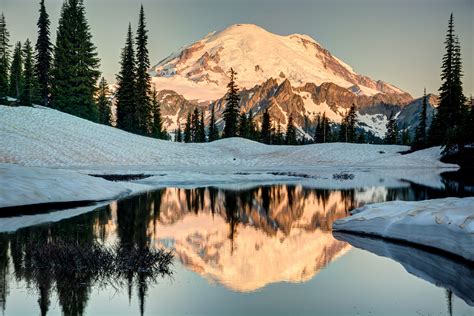 Upper Tipsoo Lake Sunrise