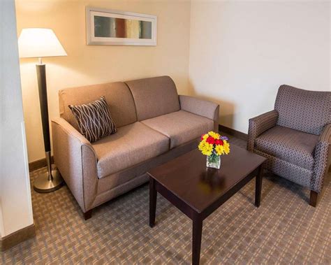 Comfort Suites Notre Dame University Area South Bend, IN - See Discounts