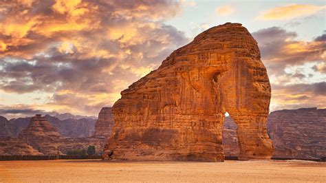 Bing image: Elephant Rock, Al-Ula, Saudi Arabia - Bing Wallpaper Gallery