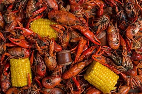 Where to Eat Crawfish In New Orleans This Season