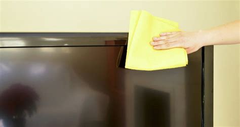 How To Clean a TV Screen | Cleaning hacks, Cleaning, Clean house