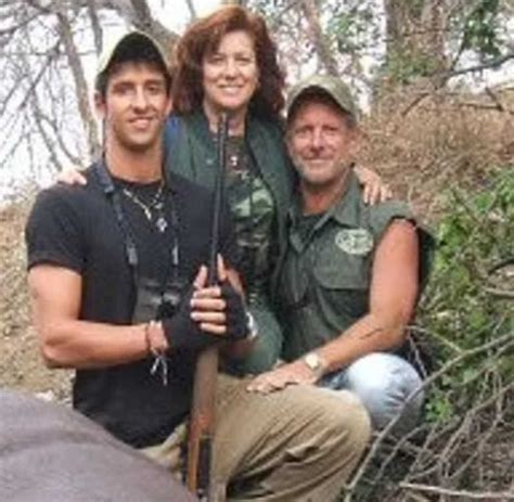 PA Dentist Killed Wife On Safari To Get $4.8M Life Insurance Policy ...