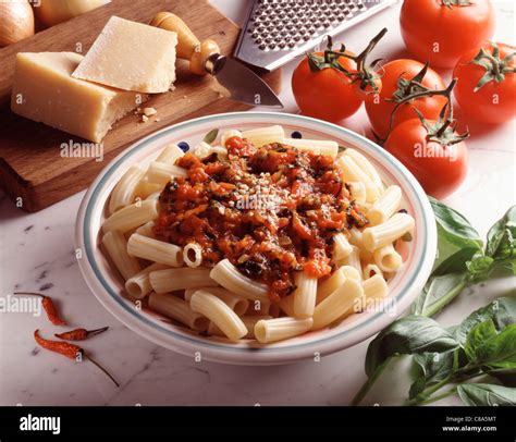 Neapolitan pasta with sauce Stock Photo - Alamy