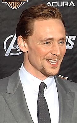 Pin on Tom Hiddleston| Sexiest Man Alive