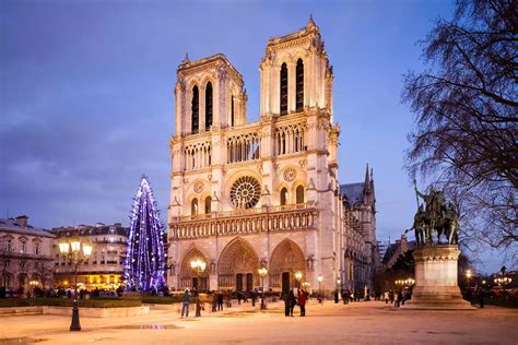 How to Spend the Perfect Christmas in Paris - Travel My Day Blog