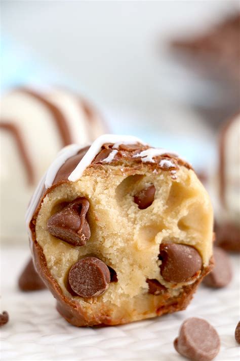 No Bake Chocolate Chip Cookie Dough Truffles