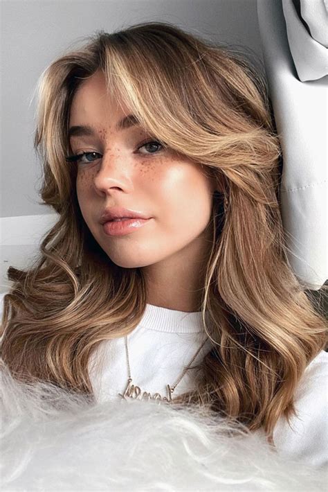 50+ New Haircut Ideas for Women to Try in 2023 : Golden Blonde Medium Length + Bangs