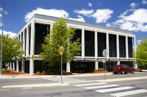 File:Reserve Bank of Australia - Canberra.jpg - Wikipedia, the free encyclopedia