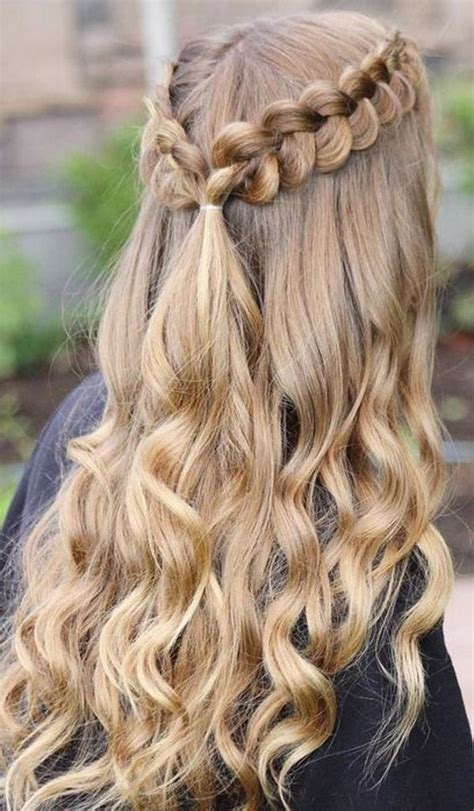 Nice Prom Hairstyles For Medium Length Hair - Best Simple Hairstyles for Every Occasion