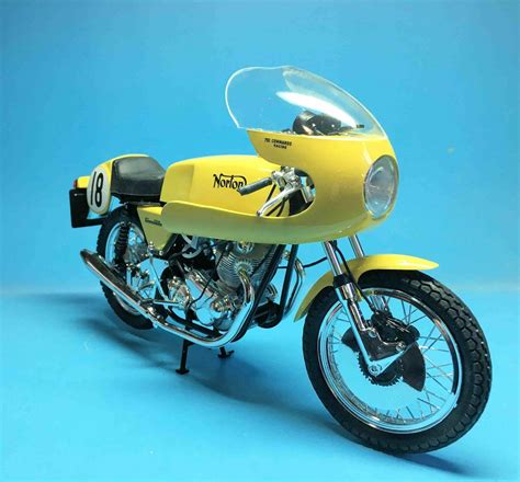 1:9 Scale Norton Commando 750cc Disc Classis Motorcycle Model Bike Kit ...