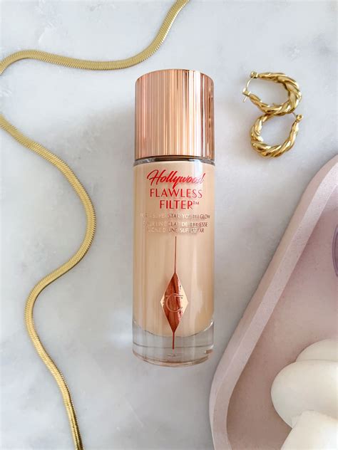 Review: Charlotte Tilbury Hollywood Flawless Filter - The Summer Study