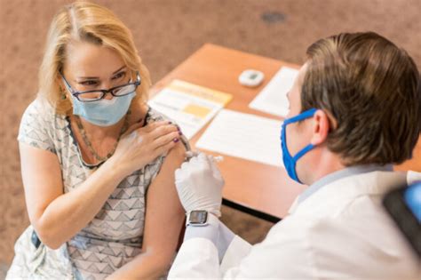 UF Health expanding access to COVID-19 vaccinations - UF Health