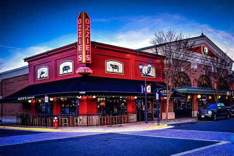 Ozzie's Restaurant | Fairfax, VA | Mark Hall | Flickr