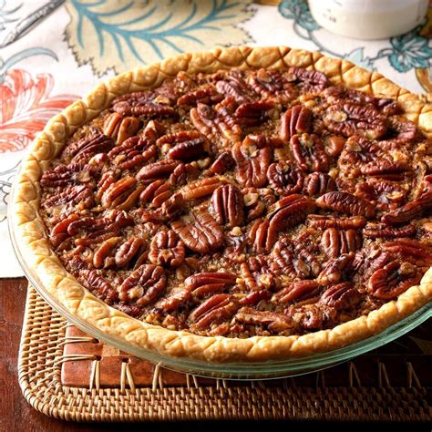 Easy Bourbon Pecan Pie Recipe: How to Make It