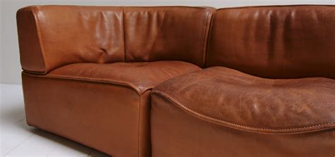 De Sede DS15 saddle leather sofa in cognac color - 1970s - Design Market