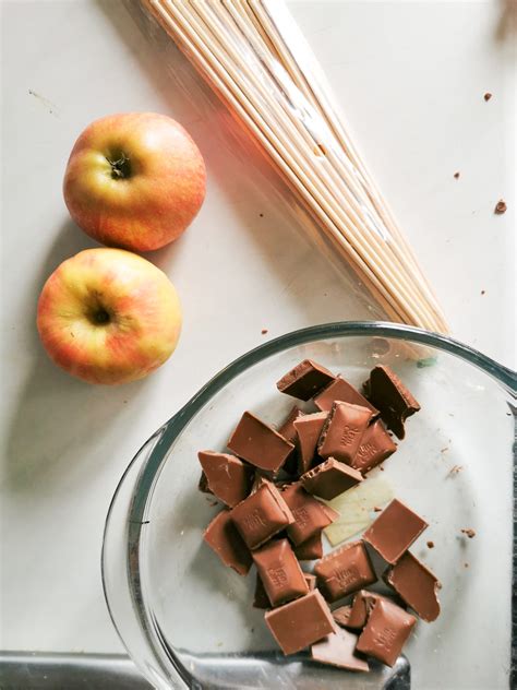 Chocolate Apples Recipe - Lukeosaurus And Me