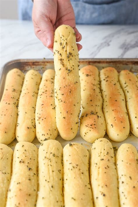 Olive Garden Breadsticks Recipe Copycat | Fasci Garden