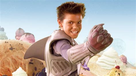 taylor lautner lavagirl and sharkboy - CharneRylan