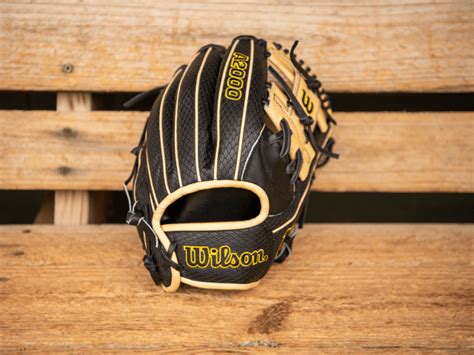 Shop Baseball Gloves & Mitts | Wilson Sporting Goods