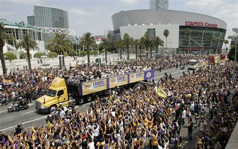 LQFacts: LAKERS CHAMPIONSHIP PARADE UPDATES