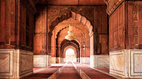 The interior of Jama Masjid in Delhi, India - Bing Gallery