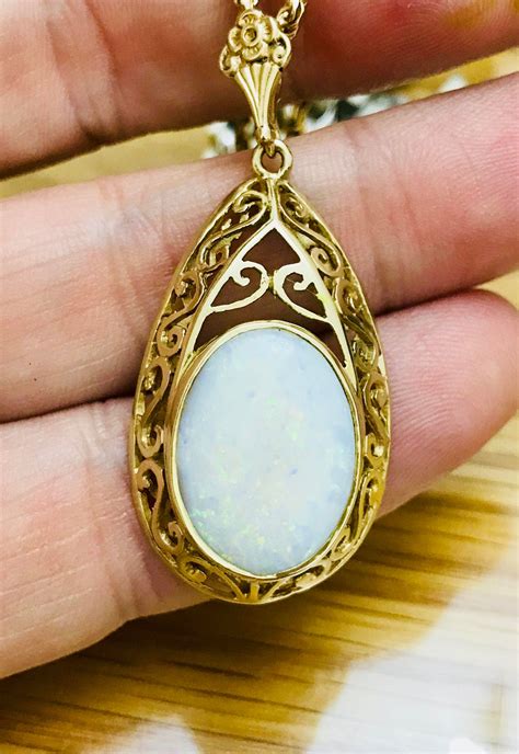 Beautiful huge vintage 9ct gold Opal necklace - London 1983 ***Reserved***