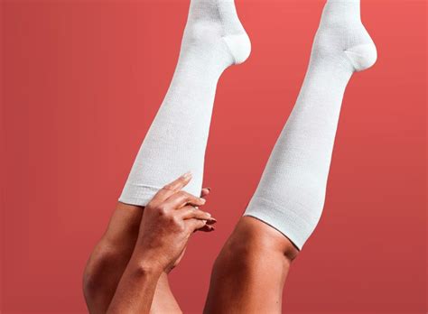 Wellow Compression Socks | Compression socks, Moisture wicking socks, Socks