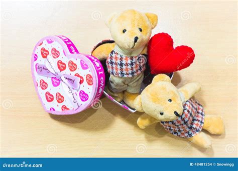 Love Teddy Bear Couple on Wooden , Valentine Day Concept Stock Photo ...