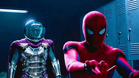 Spider-Man vs Mysterio - Mysterio's Illusion Scene | Spider-Man: Far From Home - YouTube