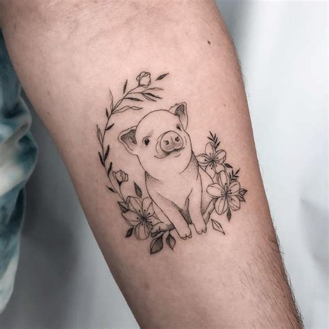 Unique and Stylish Pig Tattoo Ideas