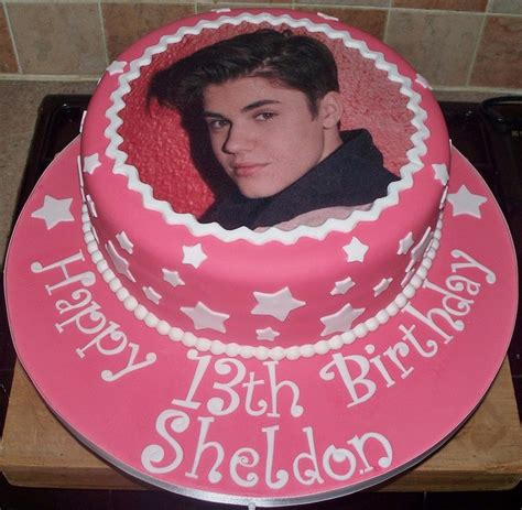 Printed justin beiber cake by Paramount Cakes, via Flickr Justin Bieber Birthday, Finding Nemo ...