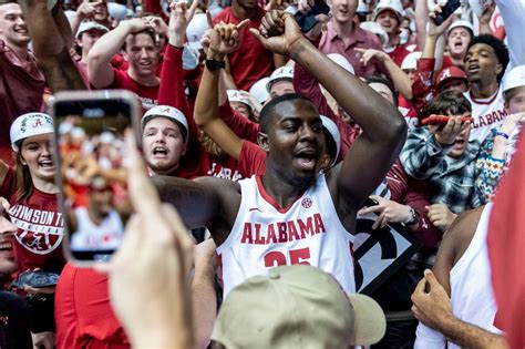 Alabama freshman basketball player enters transfer portal - al.com