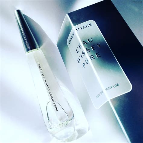 The Beauty Cove: IL PROFUMO: L'EAU D'ISSEY PURE di ISSEY MIYAKE