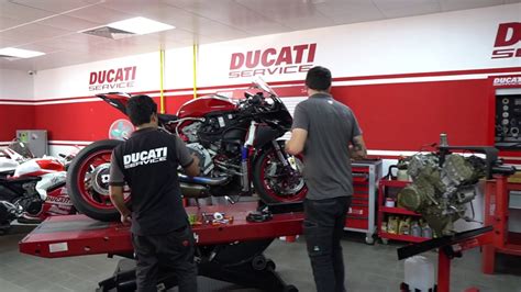 DUCATI SERVICE CENTER مركز خدمة دوكاتي - YouTube