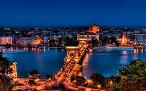 Szechenyi Chain Budapest Beautiful City Night View : Wallpapers13.com