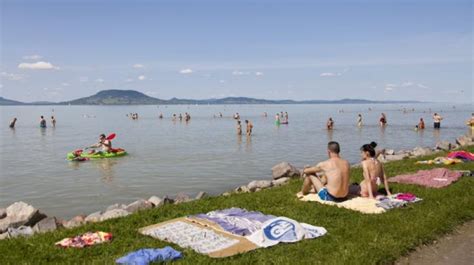 Quick Guide To Balaton's Best Beaches + Free Bathing Locations - XpatLoop.com