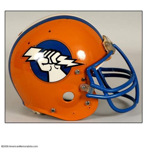 Oakland Invaders - USFL | Football helmets, Football helmet design ...