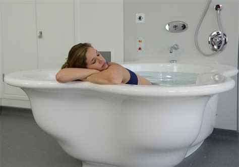 No. 1 for support, comfort and ease of use - Active Birth Pools