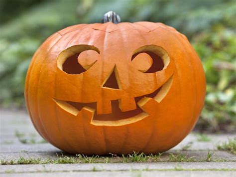 Halloween 2012 Traditional Pumpkin Carving Ideas from HGTV | Modern ...