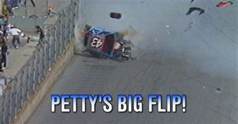 Richard Petty's Jaw-Dropping Daytona 500 Wreck | FOX Sports